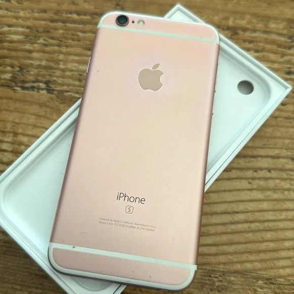 6SApple iPhone Rose Gold Cell Phone